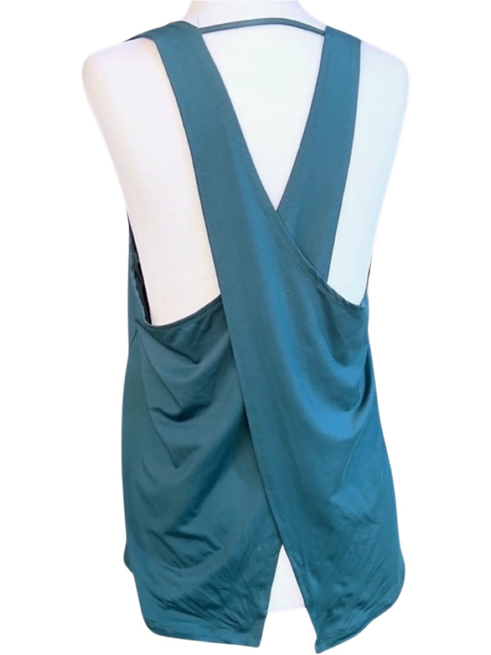 Dri-Fit Criss Cross Racerback Workout‎ Tank
